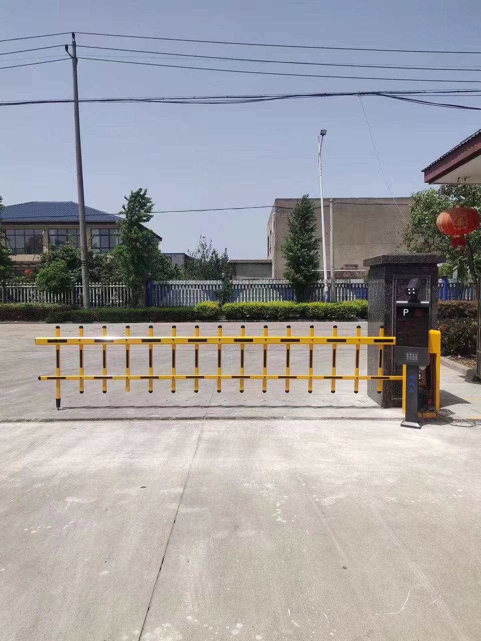 六合区道闸